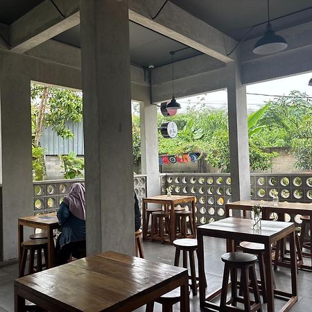 Bed and Breakfast The Cluster Harris Cimahi Exterior foto