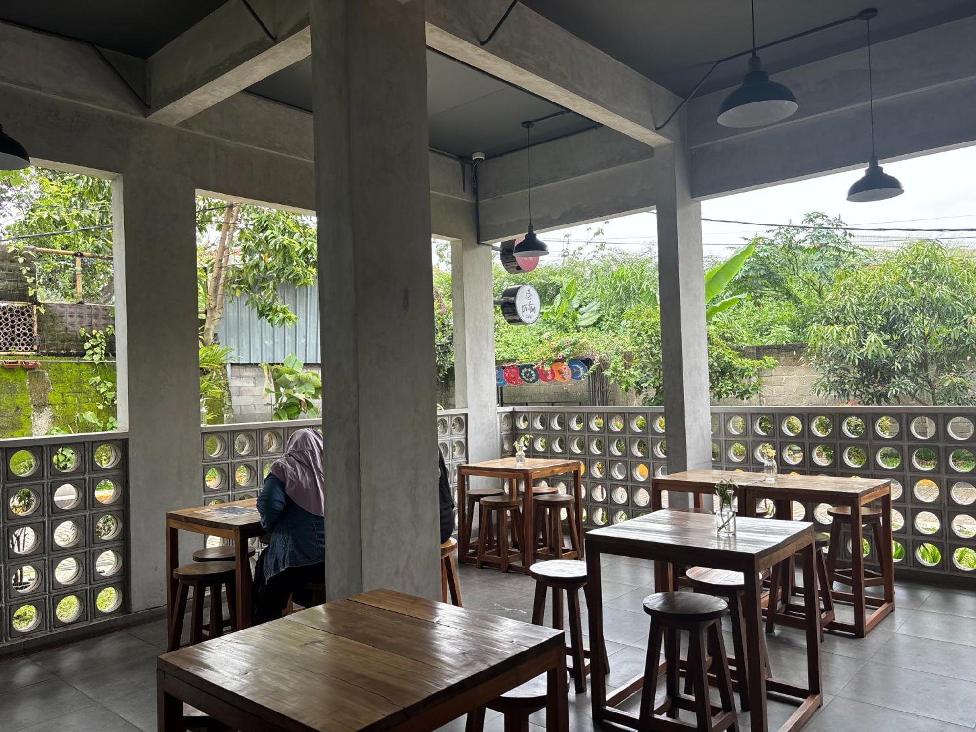 Bed and Breakfast The Cluster Harris Cimahi Exterior foto