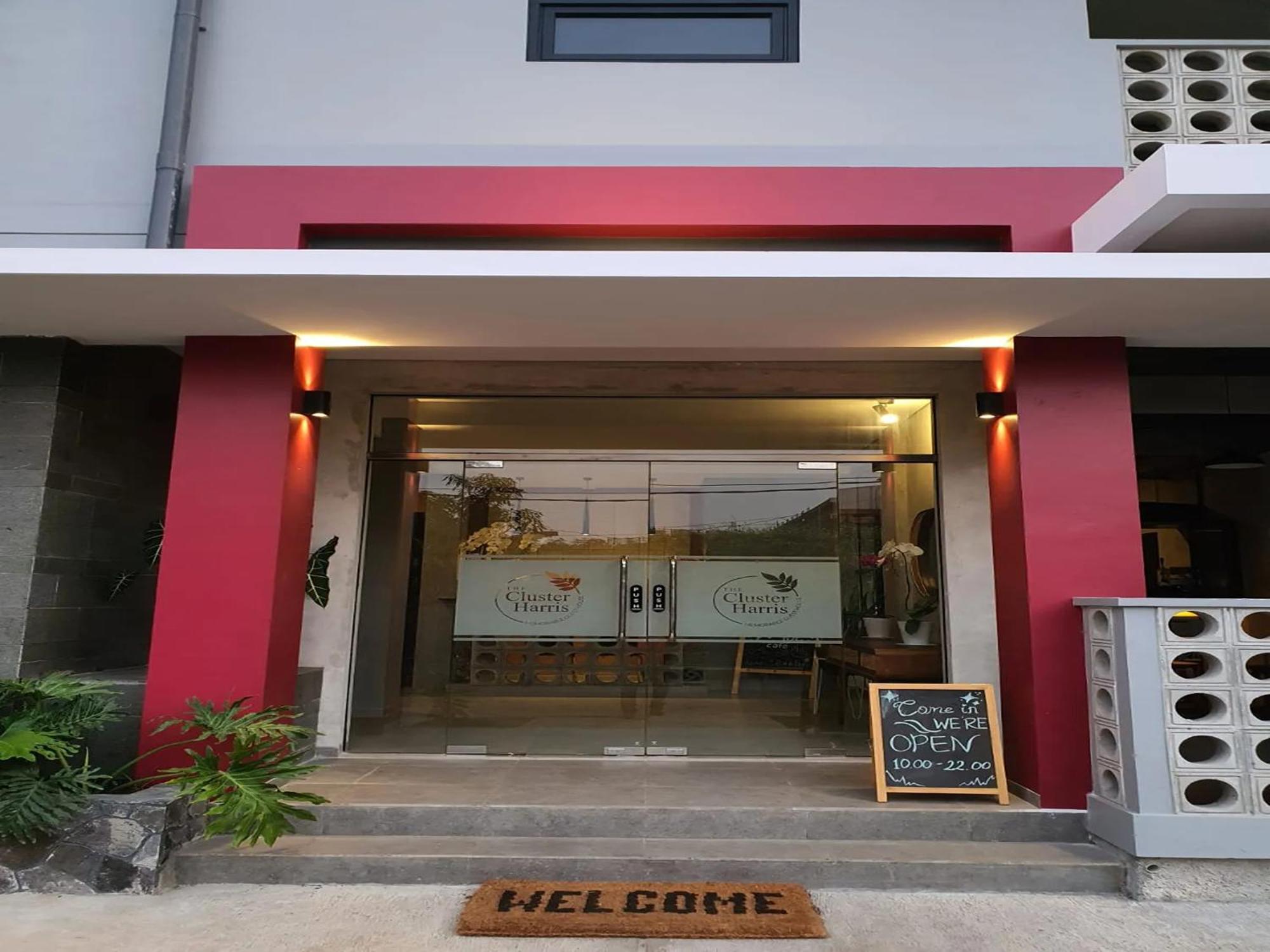Bed and Breakfast The Cluster Harris Cimahi Exterior foto