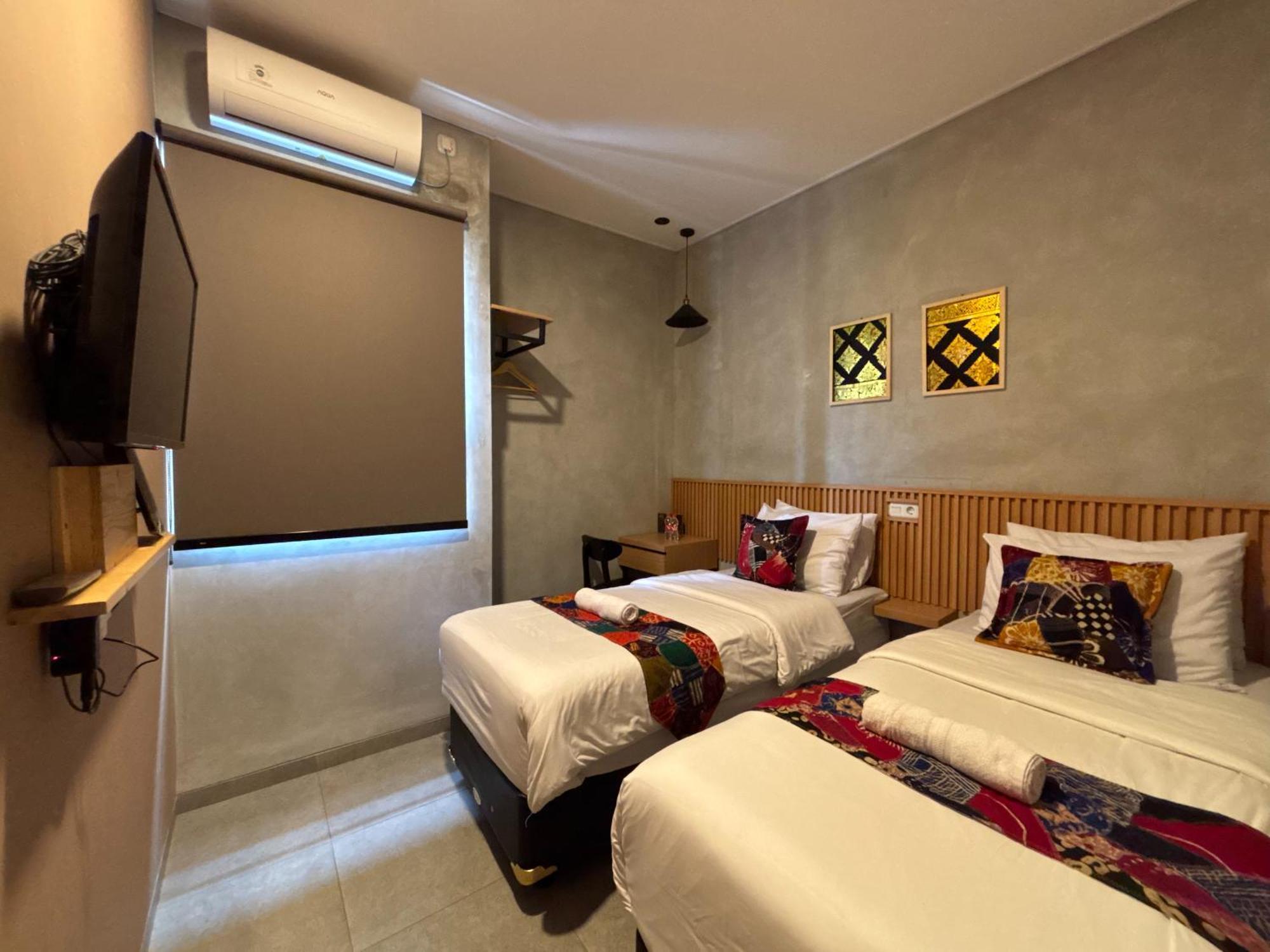 Bed and Breakfast The Cluster Harris Cimahi Exterior foto